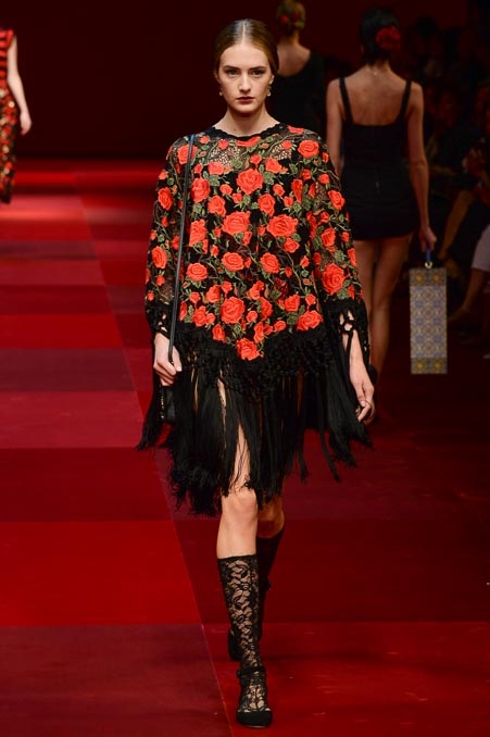 Sanne Vloet shows Milan S/S 2015 Dolce & Gabbana